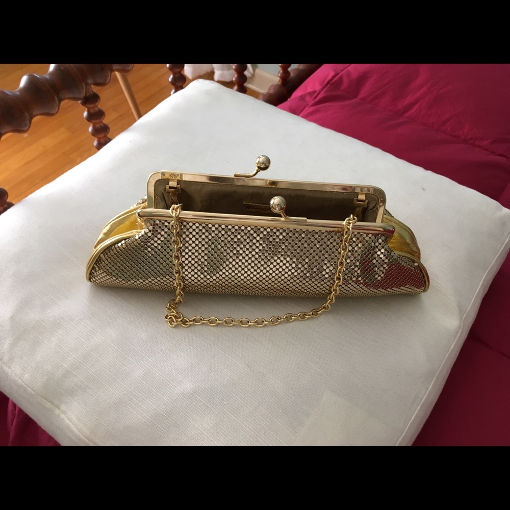 Gold clutch